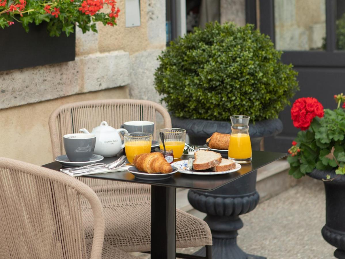 Relais De La Loire Hotel Montlivault Ngoại thất bức ảnh