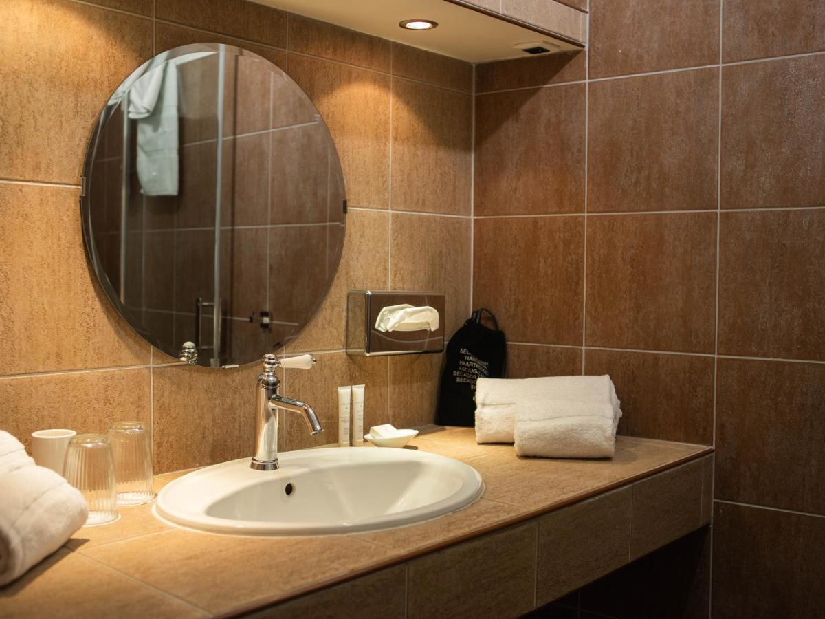 Relais De La Loire Hotel Montlivault Ngoại thất bức ảnh